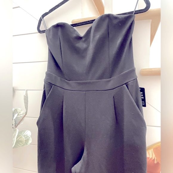 NWT-Express, Black Strapless~ Corset Jumpsuit, Size 8 - Picture 9 of 15